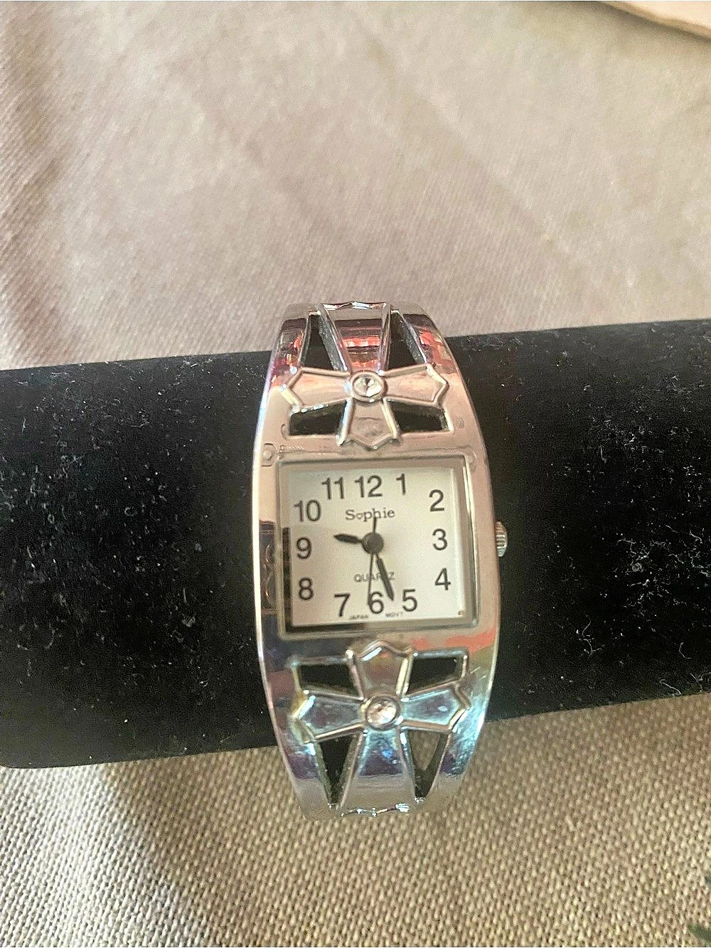 Sophie Silver-Tone hinged Bracelet Watch Japan quartz movement